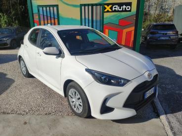 SPOTICAR Toyota Yaris Iv 2020 1.5h Active Usata - City Car Ibrido Bianco - Lancusi - 502492742_1