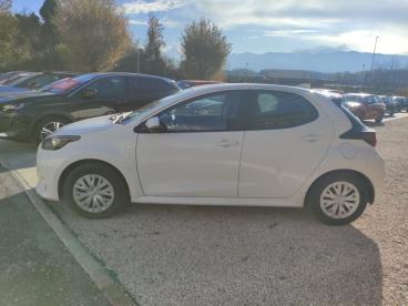 SPOTICAR Toyota Yaris Iv 2020 1.5h Active Usata - City Car Ibrido Bianco - Lancusi - 502492749_3