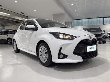 SPOTICAR Toyota Yaris 1.0 Active My22 Usata - City Car Benzina Bianco - Sesto San Giovanni - 1202506345_3