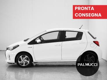 SPOTICAR Toyota Yaris 1.5 Hsd E-cvt Hybrid Trend Red Edition Usata - City Car Ibrido Bianco - Prato - 502507639_4
