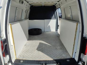 SPOTICAR Volkswagen Caddy 1.4 Tgi Furgone Maxi Usata - Family Car Gpl-metano Bianco - Foggia - 502352756_5