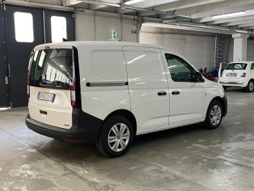 SPOTICAR Volkswagen Caddy Iv Maxi 2.0 Tdi 102cv Plus E6 Usata - Family Car Diesel Bianco - Bollengo - 502487833_4