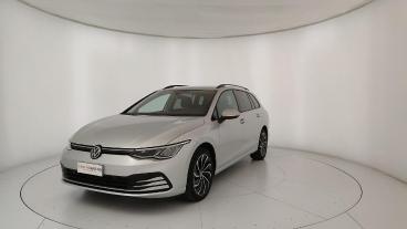 SPOTICAR Volkswagen Golf Variant 2.0 Tdi Scr Life Usata - Station Wagon Diesel Grigio - Modugno - 1202460343_1