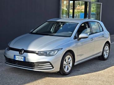 SPOTICAR Volkswagen Golf 1.0 Etsi Evo Dsg Life Navy Cruise Adattivo Usata - Berlina Benzina Argento - Foggia - 1202497693_1