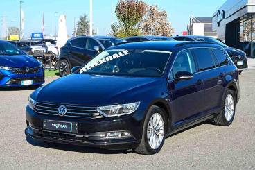 SPOTICAR Volkswagen Passat Variant 2.0 Tdi Dsg Business Bluemotion Tech Usata - Veicoli Commerciali Diesel Blu - Carmagnola - 502402316_1
