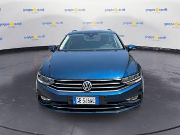 SPOTICAR Volkswagen Passat Viii 2019 Variant Variant 1.6 Tdi Business 120cv D Usata - Veicoli Commerciali Diesel Blu - Roma - 502492123_2