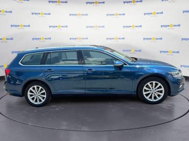 SPOTICAR Volkswagen Passat Viii 2019 Variant Variant 1.6 Tdi Business 120cv D Usata - Veicoli Commerciali Diesel Blu - Roma - 502492123_4
