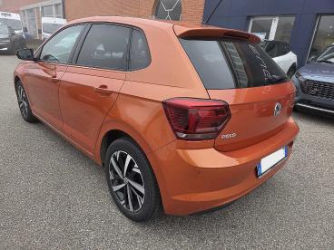 SPOTICAR Volkswagen Polo 1.0 Mpi 75 Cv 5p. Comfortline Usata - City Car Benzina Arancione - Abbiategrasso - 1202420354_4