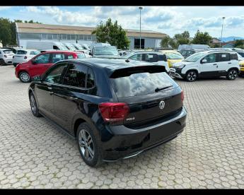 SPOTICAR Volkswagen Polo Vi 5p 1.0 Tsi Comfortline 95cv Usata - Veicoli Commerciali Benzina Nero - Massarosa - 502488082_5