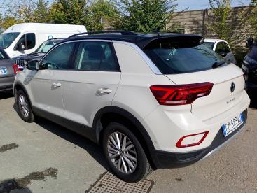 SPOTICAR Volkswagen T-roc 1.0 Tsi Life 110cv Usata - Suv Benzina Beige - Lancusi - 502330002_4