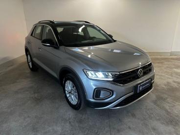 SPOTICAR Volkswagen T-roc 2.0 Tdi Scr 150 Cv Dsg Life Usata - Suv Diesel Grigio - Avezzano - 502363620_1