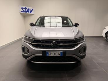 SPOTICAR Volkswagen T-roc 1.5 Tsi Act Style Usata - Suv Benzina Argento - Vigevano - 502407709_2