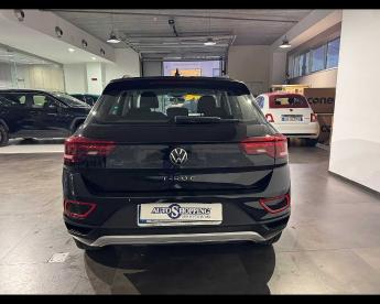SPOTICAR Volkswagen T-roc 2.0 Tdi Scr Life Usata - Suv Diesel Nero - San Vitaliano - 1202418551_5