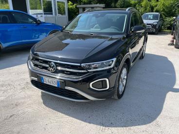 SPOTICAR Volkswagen T-roc 2.0 Tdi Scr Style Dsg Usata - Suv Diesel Nero - Milano - 502484880_1