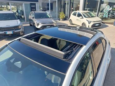 SPOTICAR Volkswagen Taigo 1.0 Tsi 115 Cv R-line Km 0 Usata - Suv Benzina Bianco - Trapani - 1202513610_4