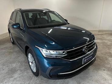 SPOTICAR Volkswagen Tiguan 2.0 Tdi 150 Cv Scr Dsg Life Usata - Suv Diesel Blu - Avezzano - 502363605_1