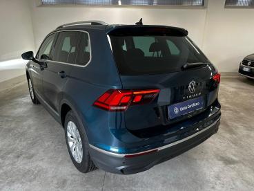 SPOTICAR Volkswagen Tiguan 2.0 Tdi 150 Cv Scr Dsg Life Usata - Suv Diesel Blu - Avezzano - 502363605_5