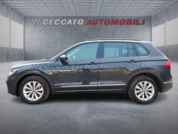 SPOTICAR Volkswagen Tiguan 2.0 Tdi Life 150cv Dsg Usata - Suv Diesel Grigio - Albignasego - 502433833_2