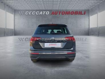 SPOTICAR Volkswagen Tiguan 2.0 Tdi Life 150cv Dsg Usata - Suv Diesel Grigio - Albignasego - 502433833_5