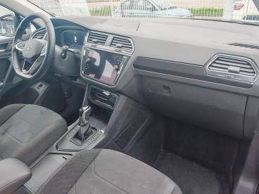 SPOTICAR Volkswagen Tiguan 1.5 Tsi Act 110kw Life Dsg Usata - Suv Benzina Nero - Grugliasco - 502440778_5