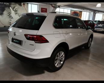 SPOTICAR Volkswagen Tiguan Ii 2.0 Tdi Style 4motion 150cv Usata - Suv Diesel Bianco - Pisa - 502457046_5