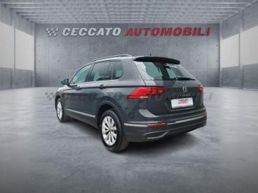 SPOTICAR Volkswagen Tiguan 2.0 Tdi Life 150cv Dsg Usata - Suv Diesel Grigio - Albignasego - 502458572_3