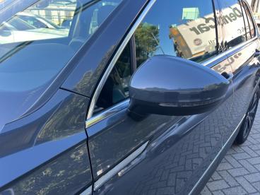 SPOTICAR Volkswagen Tiguan 2.0 Tdi Scr 110kw Elegance Dsg Usata - Suv Diesel Grigio - Milano - 502466140_4