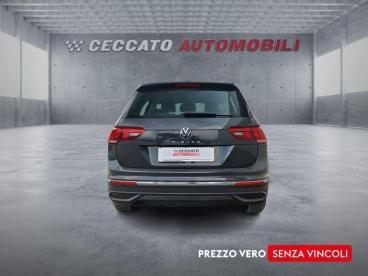 SPOTICAR Volkswagen Tiguan 2.0 Tdi Life 150cv Dsg Usata - Suv Diesel Grigio - Albignasego - 502477288_5