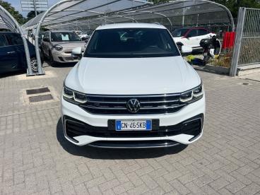 SPOTICAR Volkswagen Tiguan 1.5 Tsi Act R-line Dsg Usata - Suv Benzina Bianco - Milano - 502484879_2