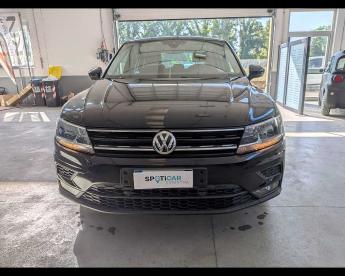 SPOTICAR Volkswagen Tiguan 2.0 Tdi Business 150cv Usata - Suv Diesel Nero - Terni - 1202496486_2