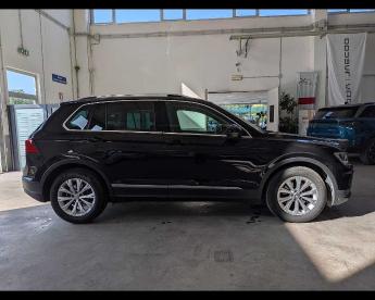 SPOTICAR Volkswagen Tiguan 2.0 Tdi Business 150cv Usata - Suv Diesel Nero - Terni - 1202496486_4