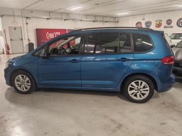 SPOTICAR Volkswagen Touran 2.0 Tdi 115 Cv Dsg Business Bluemotion Technology Usata - Monovolume Diesel Azzurro - Grugliasco - 502422896_5