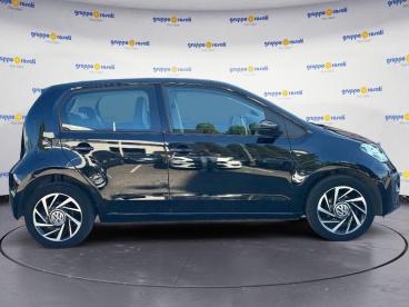 SPOTICAR Volkswagen Up ! 5p 2017 5p 1.0 Eco High 68cv Usata - Berlina Gpl-metano Nero - Roma - 502388709_4