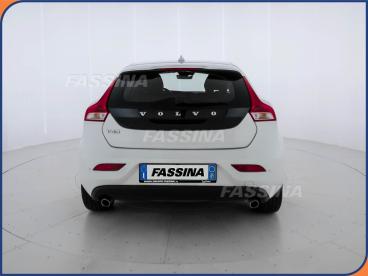 SPOTICAR Volvo V40 D2 Plus 120cv Usata - Station Wagon Diesel Bianco - Milano - 502277495_5