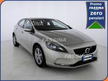 SPOTICAR Volvo V40 D2 Geartronic Business 120 Cv Usata - Station Wagon Diesel Beige - Milano - 502300724_1