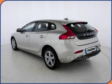 SPOTICAR Volvo V40 D2 Geartronic Business 120 Cv Usata - Station Wagon Diesel Beige - Milano - 502300724_4