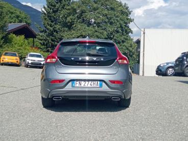 SPOTICAR Volvo V40 Ii 2.0 D2 Kinetic My18 Usata - Station Wagon Diesel Grigio - Bollengo - 502481608_5