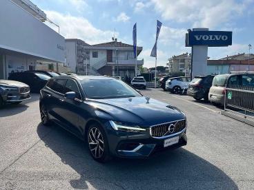 SPOTICAR Volvo V60 T6 Plug-in Awd Autom.rech.inscription Usata - Station Wagon Elettrica Blu - Rimini - 1202449520_1