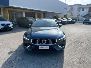 SPOTICAR Volvo V60 T6 Plug-in Awd Autom.rech.inscription Usata - Station Wagon Elettrica Blu - Rimini - 1202449520_2