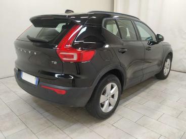 SPOTICAR Volvo Xc40 Xc 40 1.5 T2 Momentum Core My21 Usata - Suv Benzina Nero - Cuneo - 502376861_4