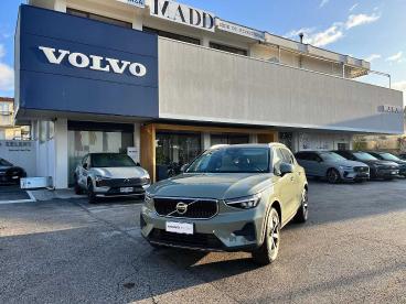 SPOTICAR Volvo Xc40 Xc 40 B3 Automatico Core Usata - Suv Ibrido Verde - Rimini - 1202419692_1