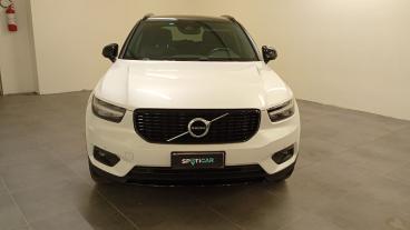 SPOTICAR Volvo Xc40 Xc 40 (2017-->) T3 Geartronic Momentum Pro Usata - Suv Benzina Bianco - Imola - 502450385_2