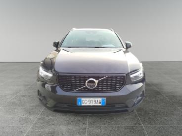 SPOTICAR Volvo Xc40 Xc 40 T3 Geartronic R-design Usata - Suv Benzina Nero - Grugliasco - 502458562_2