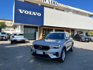 SPOTICAR Volvo Xc40 Xc 40 2.0 B3 Core Auto Usata - Suv Benzina Grigio - Rimini - 1202487815_1