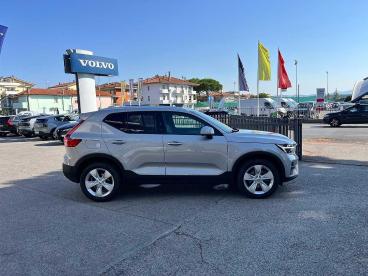 SPOTICAR Volvo Xc40 Xc 40 2.0 B3 Core Auto Usata - Suv Benzina Grigio - Rimini - 1202487815_3