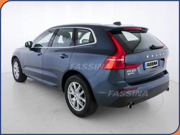 SPOTICAR Volvo Xc60 T5 Awd Geartronic Business Plus 250 Cv Usata - Suv Benzina Blu - Milano - 502300290_4