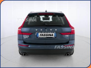 SPOTICAR Volvo Xc60 T5 Awd Geartronic Business Plus 250 Cv Usata - Suv Benzina Blu - Milano - 502300290_5