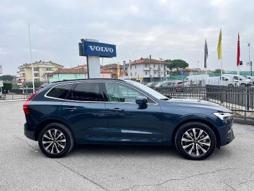 SPOTICAR Volvo Xc60 B4 (d) Awd Automatico Core Usata - Suv Ibrido Blu - Rimini - 1202406044_2