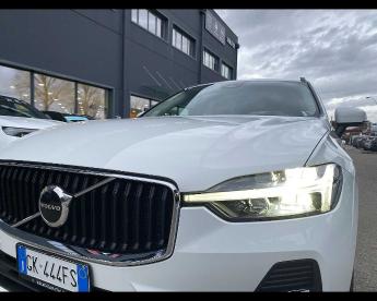 SPOTICAR Volvo Xc60 2.0 B4 Momentum Awd Auto Usata - Suv Ibrido Bianco - Mirandola - 1202412862_2