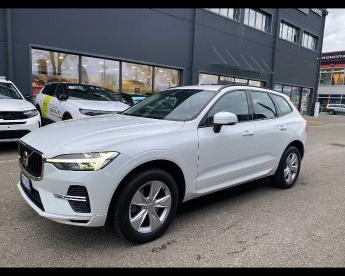 SPOTICAR Volvo Xc60 2.0 B4 Momentum Awd Auto Usata - Suv Ibrido Bianco - Mirandola - 1202412862_3